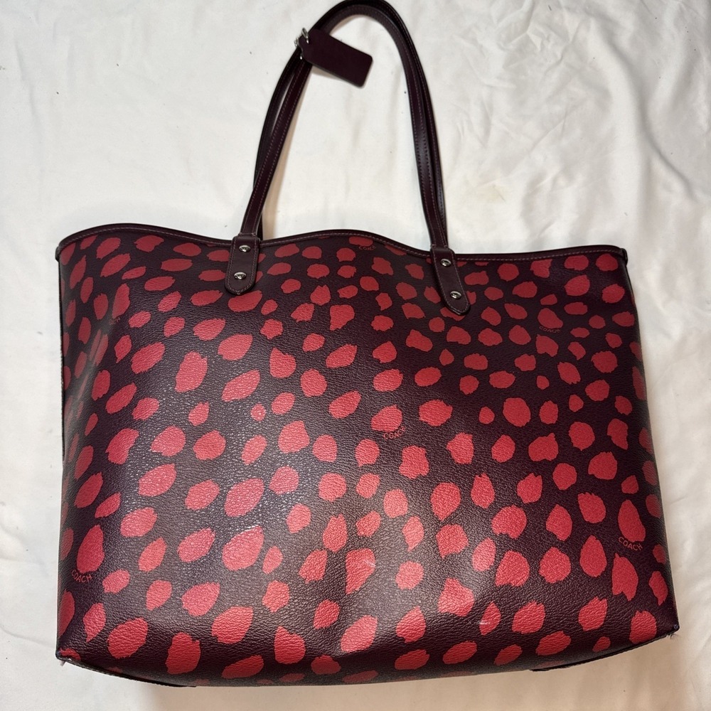 Coach F37878 Deer Spot Reversible City Tote Bag W/Pouch Brown/Raspberry - Picture 6 of 12